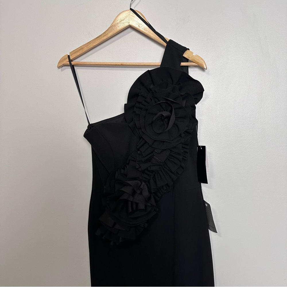 Betsy & Adam Black One-Shoulder Maxi Dress - Picture 7 of 11